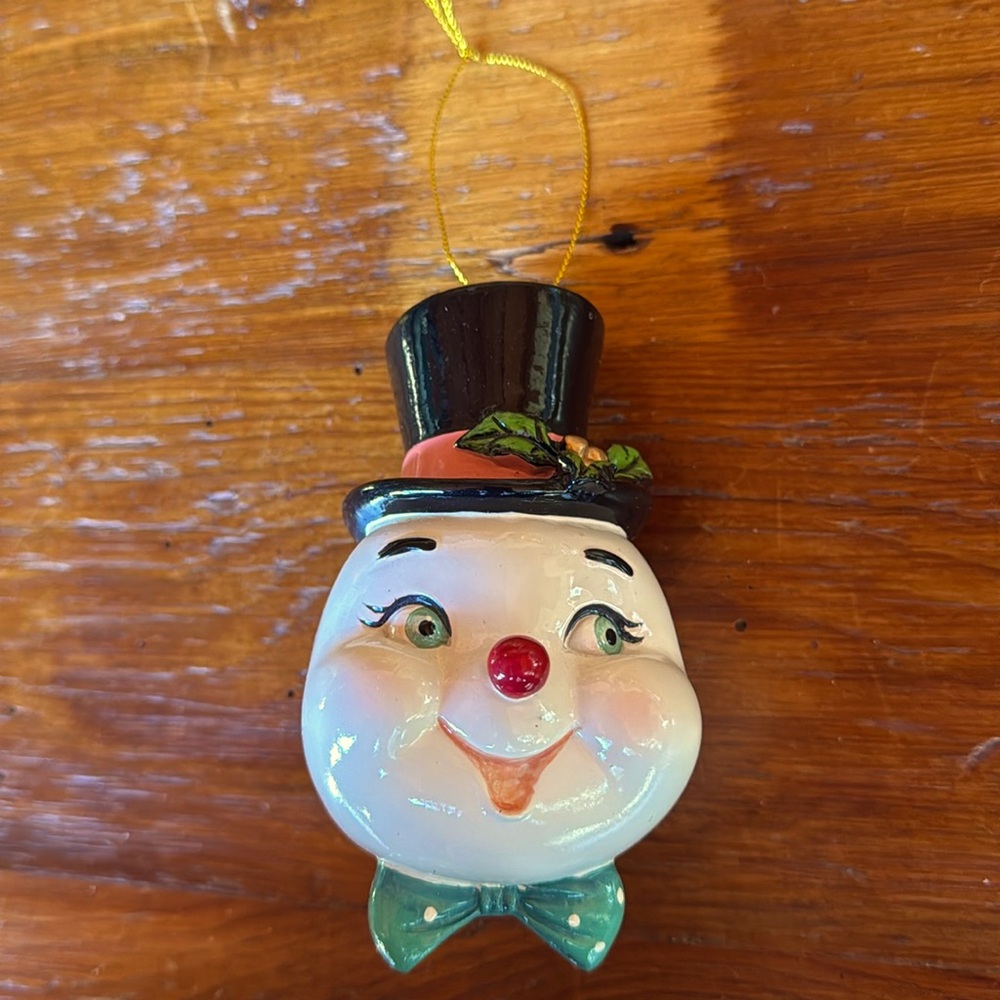⛄️ NWOT Frosty the Snowman Ornament
